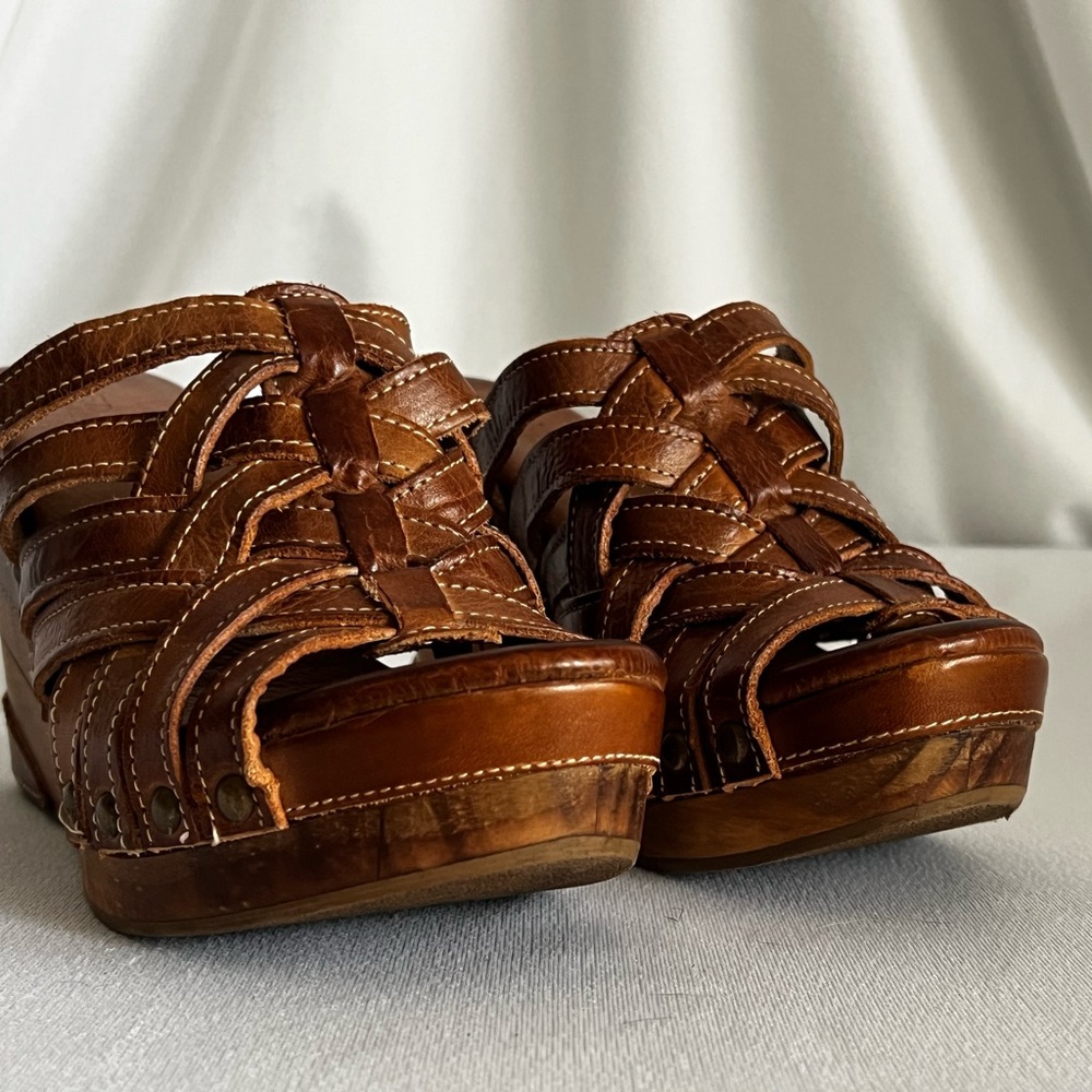 Bed Stu GINA II Wood Wedge Strappy Open Toe Leather Sandals - Picture 2 of 12